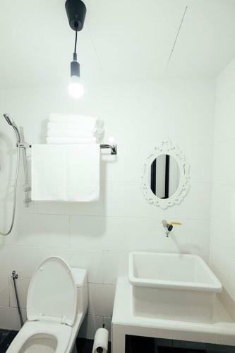 White Loft Hotel