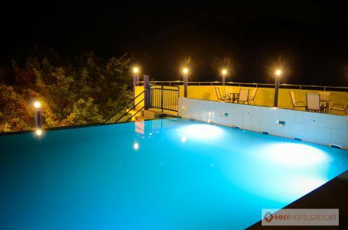 Mny Hotel & Resort