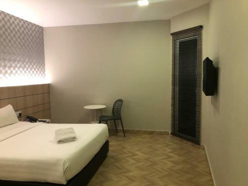 Worldview Grand Hotel