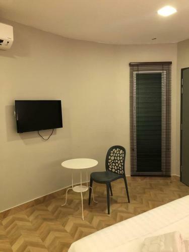 Worldview Grand Hotel