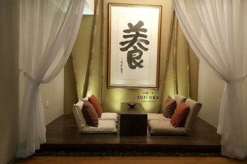 Hotel Sojourn Guest House