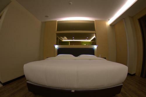 Jc Mark Hotel