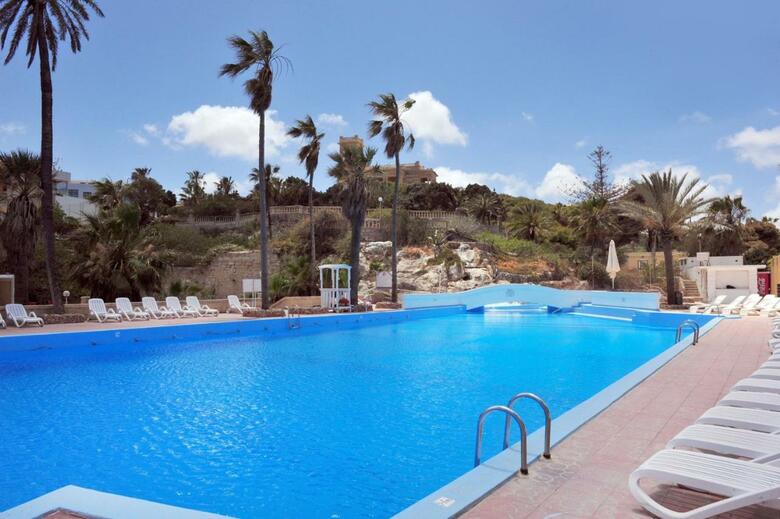 Beach Garden Hotel