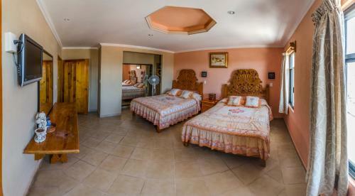 Albergue Hostal �ngeles Bed And Breakfast