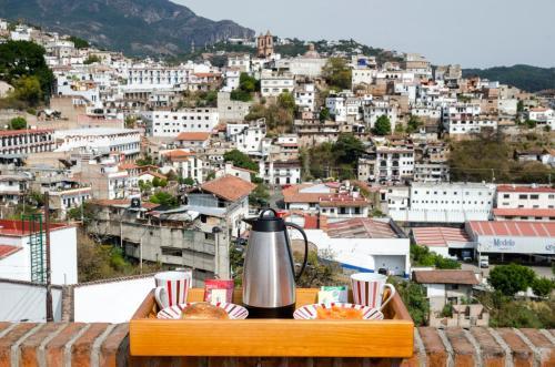 Albergue Hostal �ngeles Bed And Breakfast