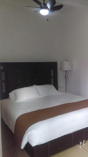 Fray Bartolome Hotel