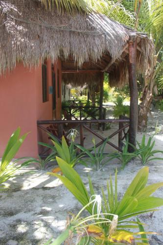 Hotel & Caba�as Zazil Kin Tulum