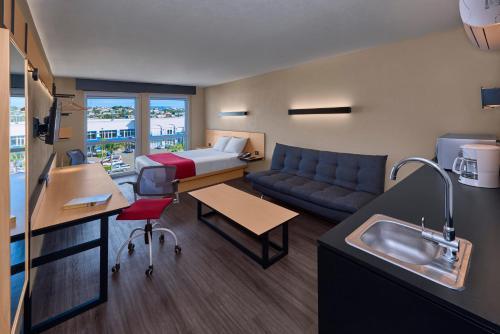 Hotel City Express Rosarito