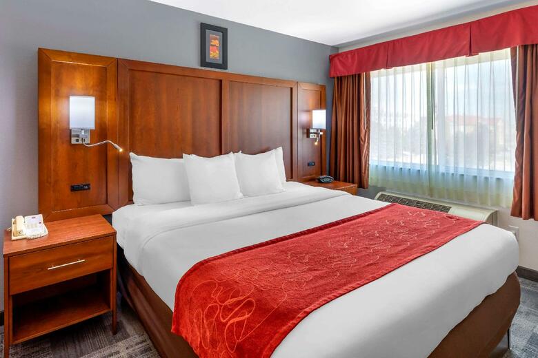 Hotel Quality Suites Tech Center South