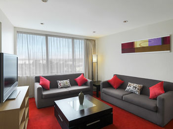 Hotel Holiday Inn Melbourne Airport