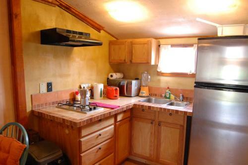Hostal Leo's Baja Oasis