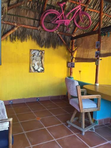 Hostal Leo's Baja Oasis