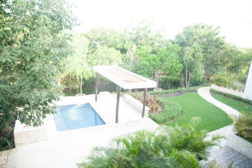Bahia Principe Vacation Rentals - Three-bedroom House