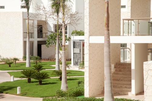 Bahia Principe Vacation Rentals - Three-bedroom House