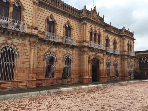 Hotel Adriana