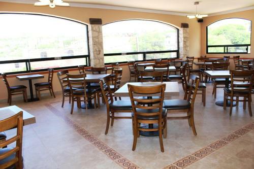 Hotel Villa Bernal