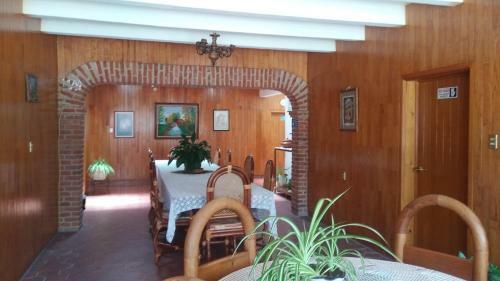 Hotel Elohim