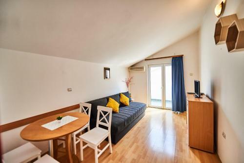 Apartments Mont