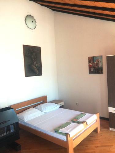 Apartments Danilo