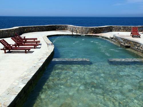 Hotel R