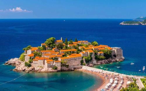 Luxury Apartment Budva