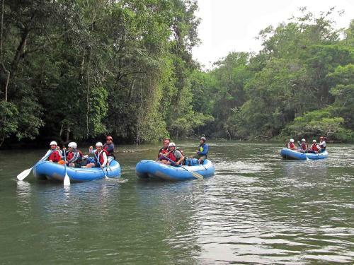 Hotel Campamento Rio Lacanja