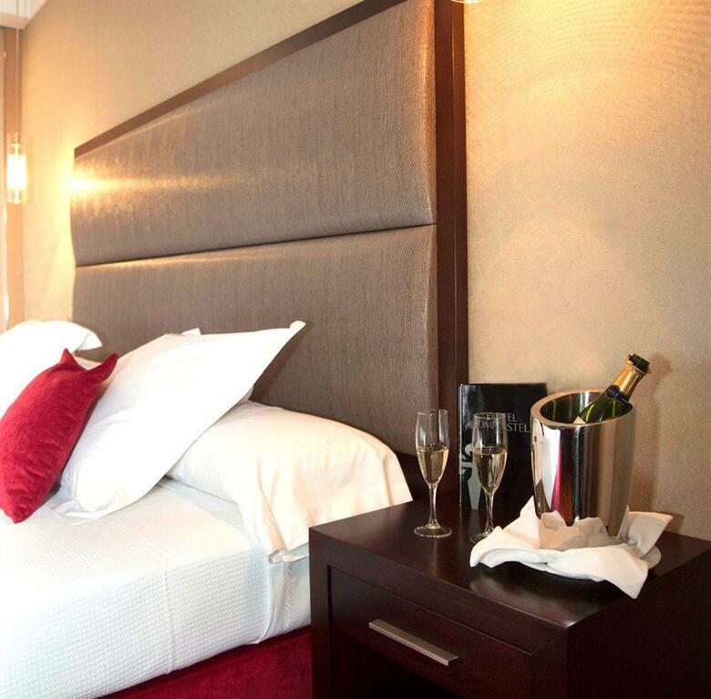 Hotel Compostela