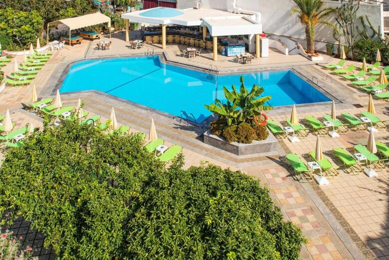 Hotel Malia Holidays