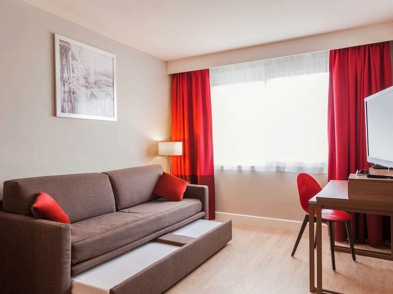 Hotel Holiday Inn Thoiry (Geneva Airport)