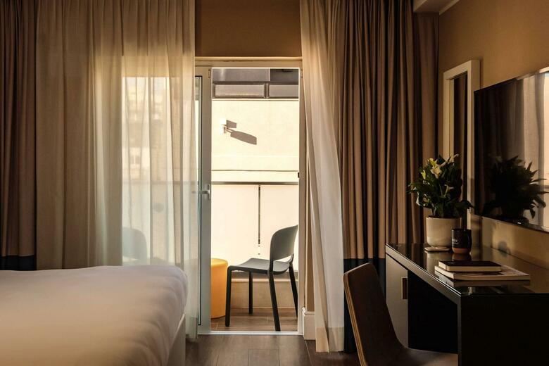115 The Strand Aparthotel