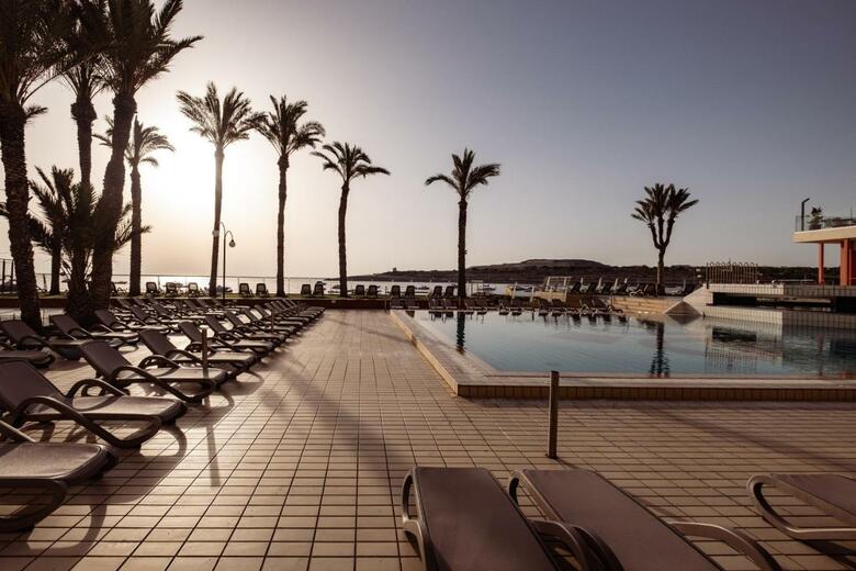 Hotel Qawra Palace