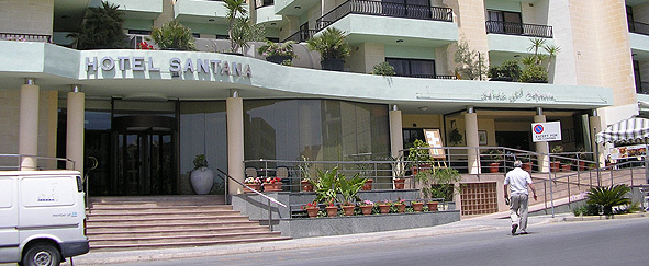 Hotel Santana