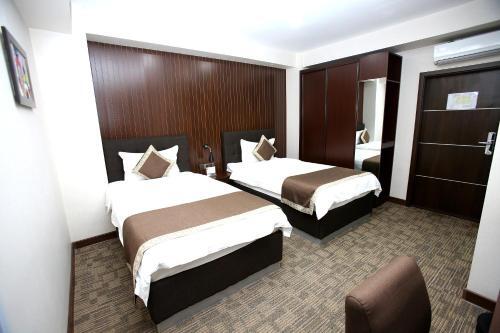 Ub Inn Hotel & Gallery