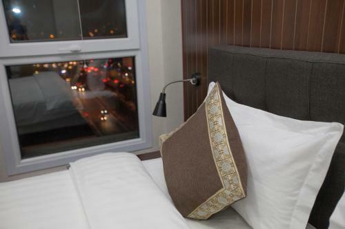 Ub Inn Hotel & Gallery