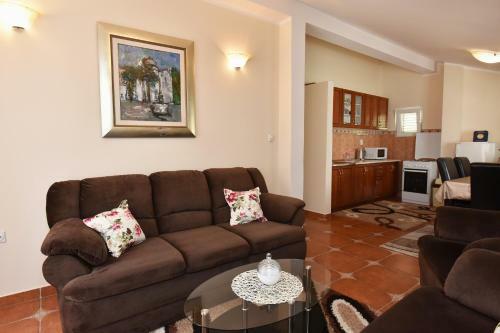 Apartments Topla