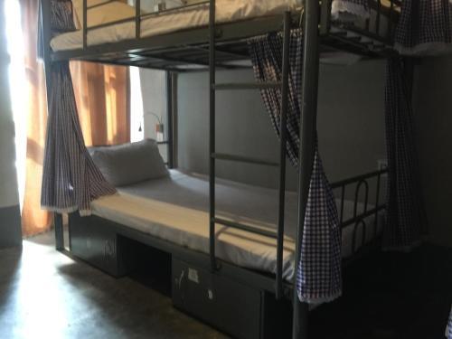 Shwe Yo Vintage Hostel