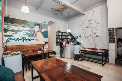 Shwe Yo Vintage Hostel