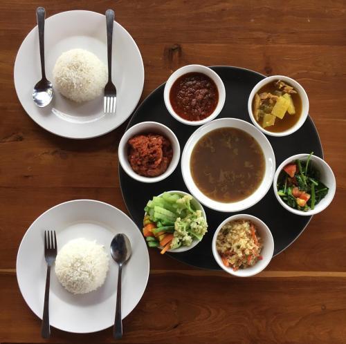 Inle Cottage Hotel