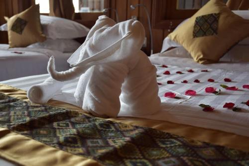 Inle Cottage Hotel