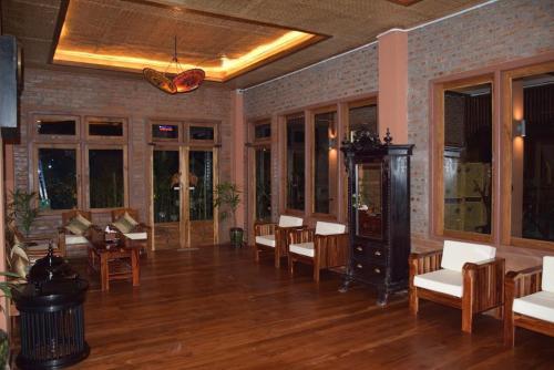 Inle Cottage Hotel