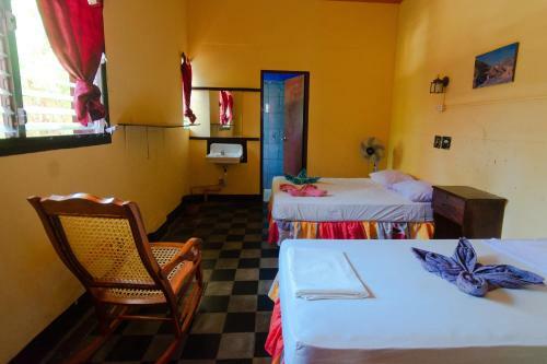 Albergue Hostal Lazybones
