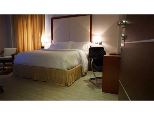 Pearlwort Hotel And Suites