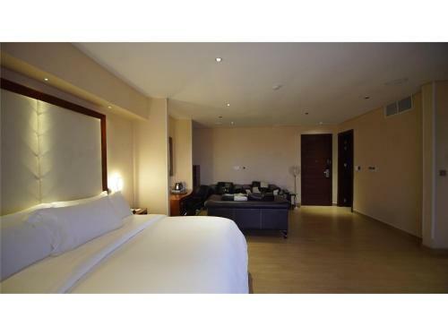 Pearlwort Hotel And Suites