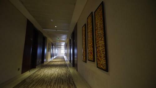 Pearlwort Hotel And Suites