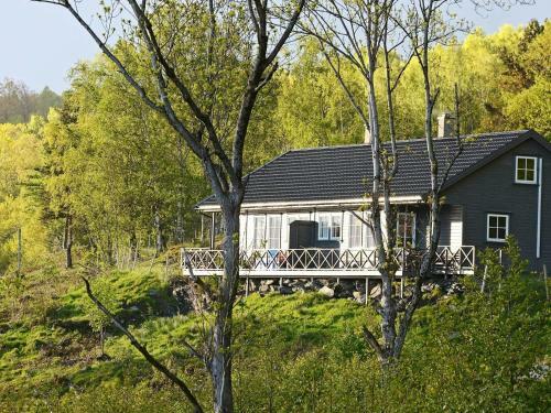 Holiday Home Vormestrandvegen