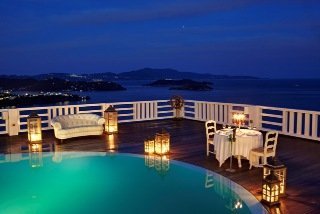 Kivo Hotel & Suites