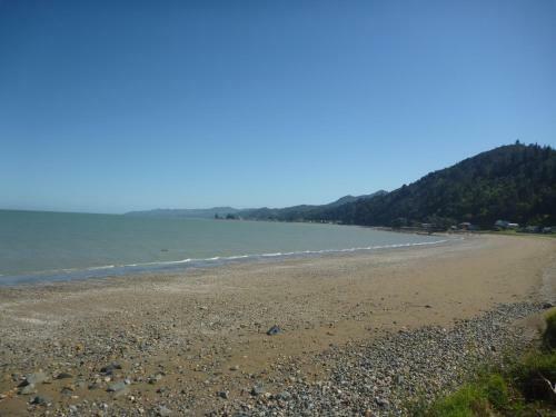 Bed & Breakfast Pohutukawa Coast Bnb