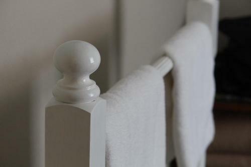 Coromandel Colonial Cottages Motel