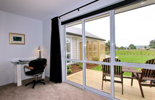 Aotea Bed And Breakfast