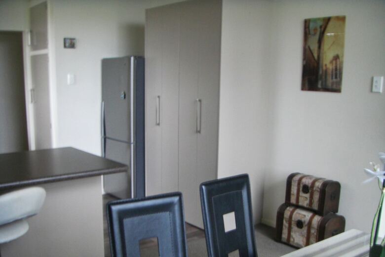 Ascot Holiday Home